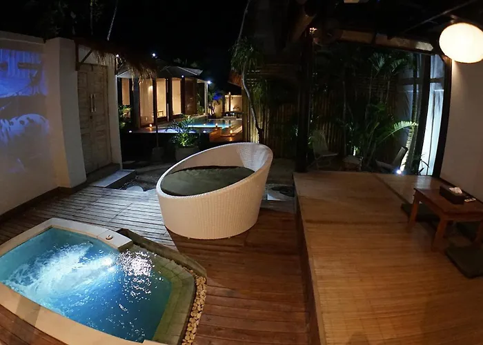 Private Vacation Pool Villa, 4bedrooms, 4bathrooms, With Free Scooter 别墅 塞米亚克